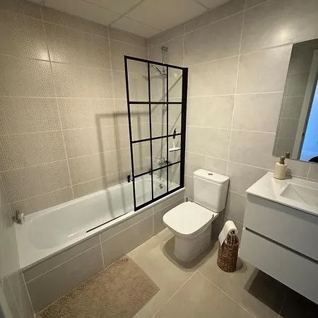 公寓 Aranya Atico Penthouse With Seaview 埃斯特波纳