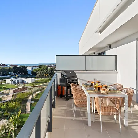 Aranya Atico Penthouse With Seaview *