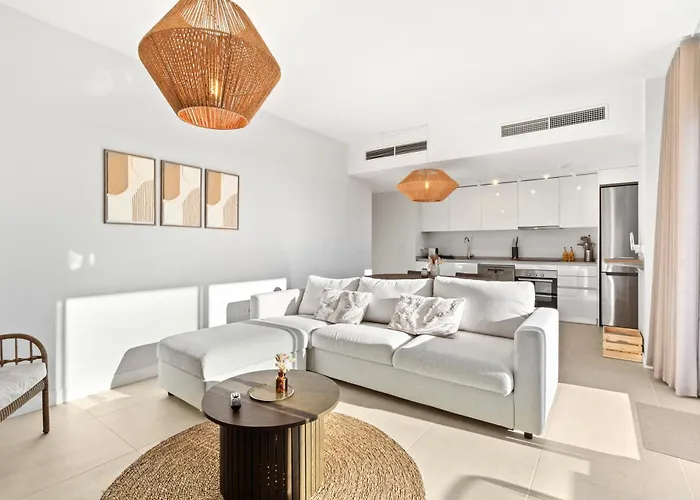 Aranya Atico Penthouse With Seaview Apartment