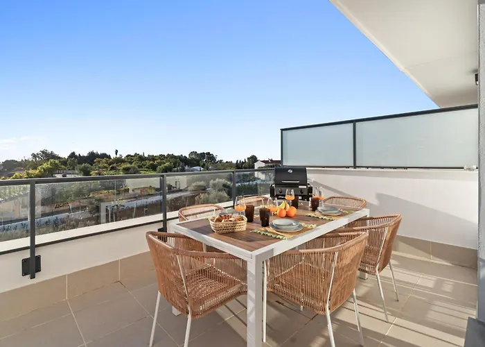 Aranya Atico Penthouse With Seaview Estepona